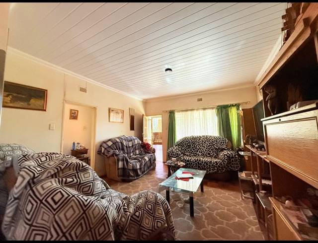 3 BEDROOM HOUSE FOR SALE IN VANDERBIJLPARK CW 6